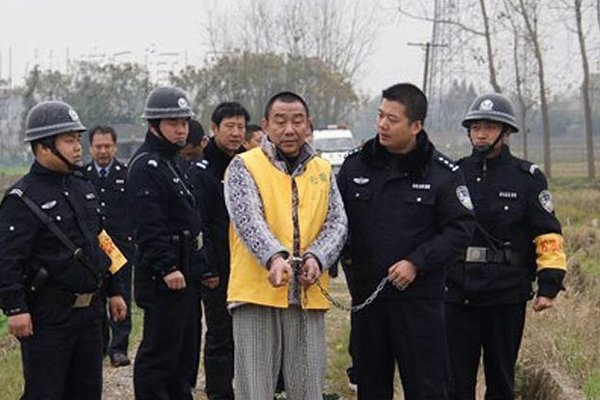 ������ɱ�˶����� 13��������8��ǿ��3���ɱ���˷�ָ