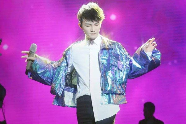 周深为什么是女声 特殊嗓音给他带来的好处和坏处