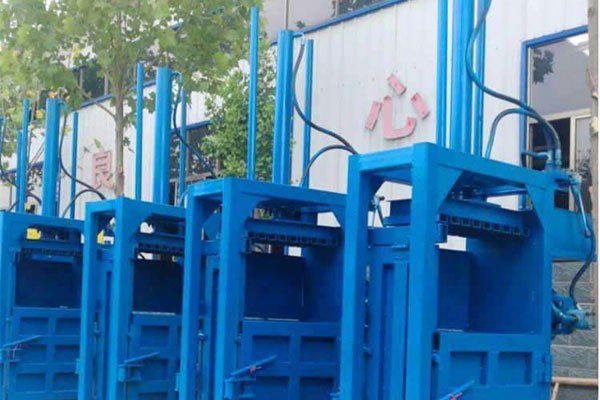 �������������� ��Ƭ�����е����ǵ�����˭