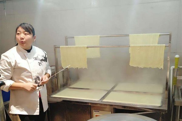 �������������� ��Ƭ�����е����ǵ�����˭