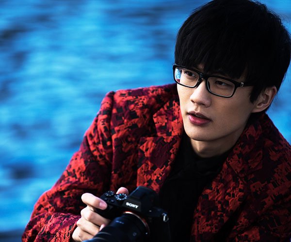 ����Ϊʲô��vae ���ѵĺ����Ĵ�ѹ�Ʋ�ס