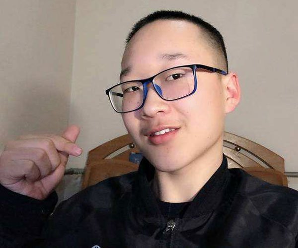 �����ָ������ϼ�� �������ǿ�ʲô�ߺ��