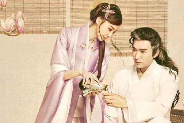 ���Ӿ硶С��ɵ�������������ʲô С��ɵ�ͬ����������������