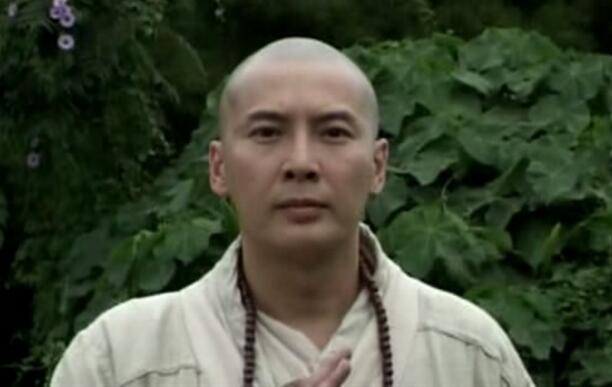 ��ի����֮�Ʋݺ��е�Ӱ ���˳±�������