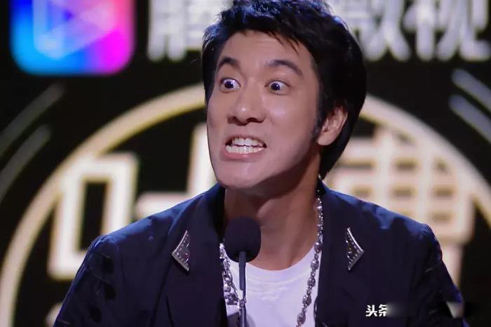 王力宏穿破洞袜子是怎么回事 是为了节目效果吗