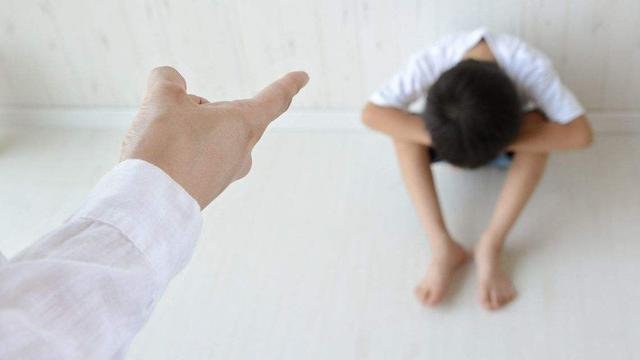 回避型人格障碍的表现有哪些 如何改变怎么治