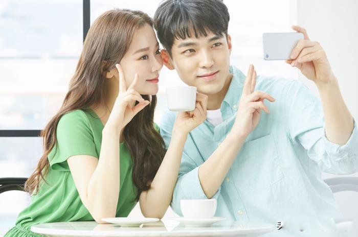 ����Լ�ᶨ�ɿ����� Լ�������˻�û��ǣ�ֻ���ûϷ