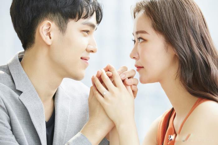 ����Լ�ᶨ�ɿ����� Լ�������˻�û��ǣ�ֻ���ûϷ