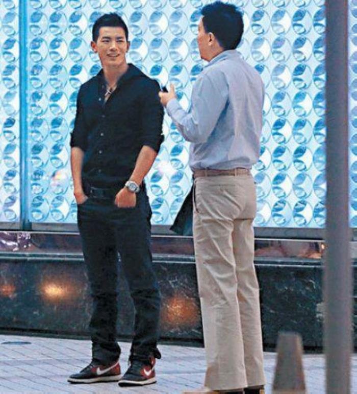 �¹�ϣ���ϰֳ����� ������������Ƭ�����˳�����Ȧ