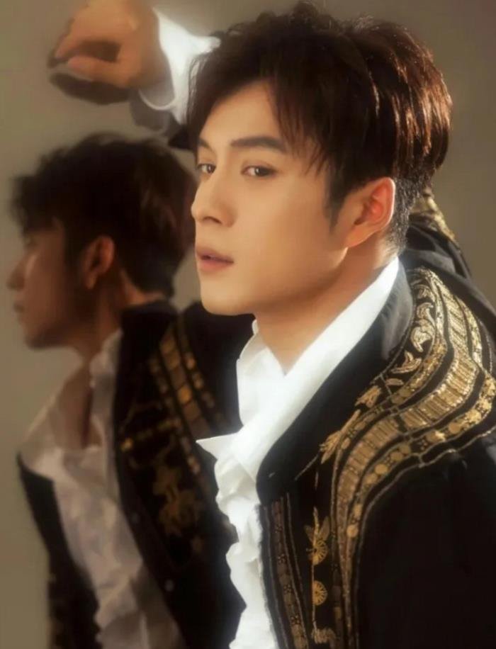 25部虐恋小说推荐 现言催泪高质量甜虐甜虐的