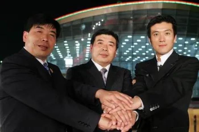 巨力集团杨家三兄弟 创业40年的发展之路