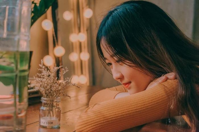 怎么让单身女人心甘情愿做情人四个追女人的套路和技巧