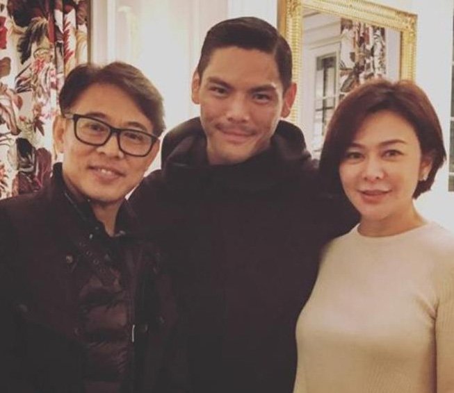 ��ǿ�����Ů���Ƕ���˭ ��֮�ձ���ƹ�����������