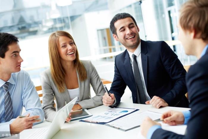 ���쵼������Ů������ռ������ǿ �쵼������������Щ����