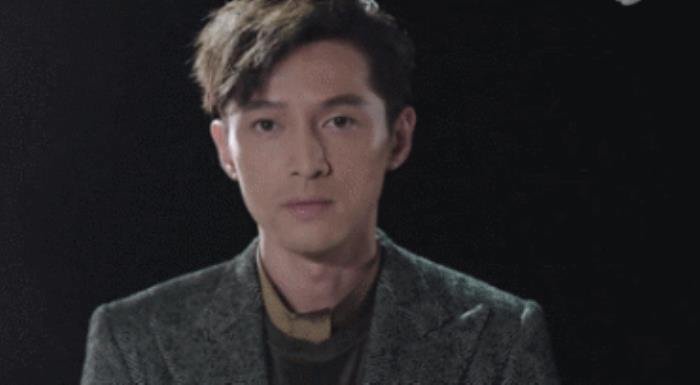 ����������Ը���� Ů����ô׷���������