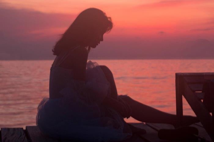 Ϊʲô���������˲�Ը�⻨Ǯ �ѻ��в���Ǯ����˯��