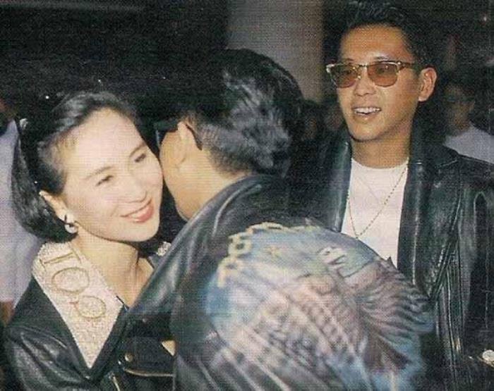 �°�ǿ��γ������������ ���˷�������ϵ��