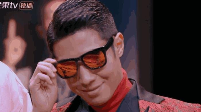 怎么回复朋友圈的评论 万能得体比较好的方法文案