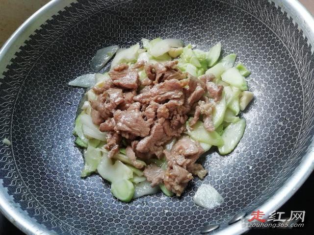 家常猪肉肉丝怎么炒又嫩又好吃 炒得更嫩滑的小技巧