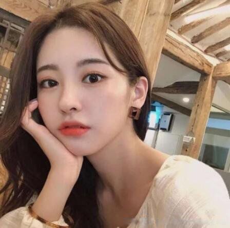 女生头像ins高级质感 真人高冷御姐又可爱仙女