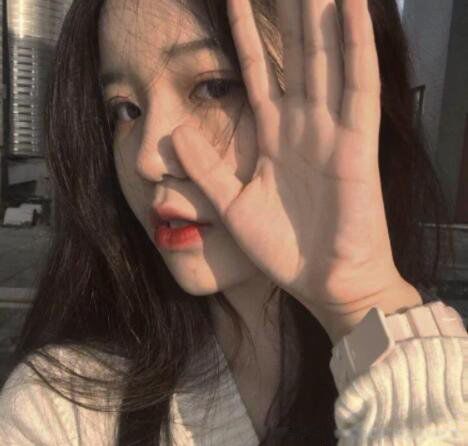 女生头像ins高级质感真人高冷御姐又可爱仙女