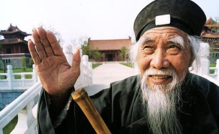 中国历史最长寿的人排行榜 陈俊：寿命最长的人443岁