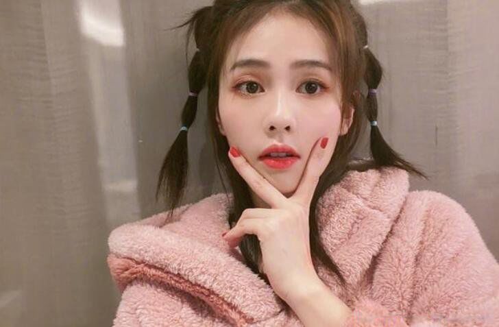 七月十五鬼节出生的女孩好不好 命硬会克夫吗
