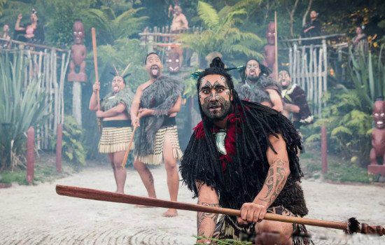 新西兰毛利战舞真实视频 喊的口号什么意思