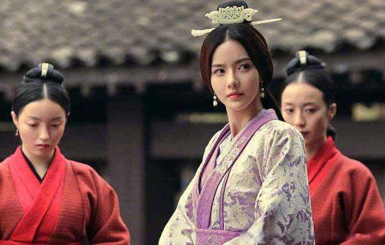 ���ļ�һ��������˭������ ���ļ��������ɷ���˭