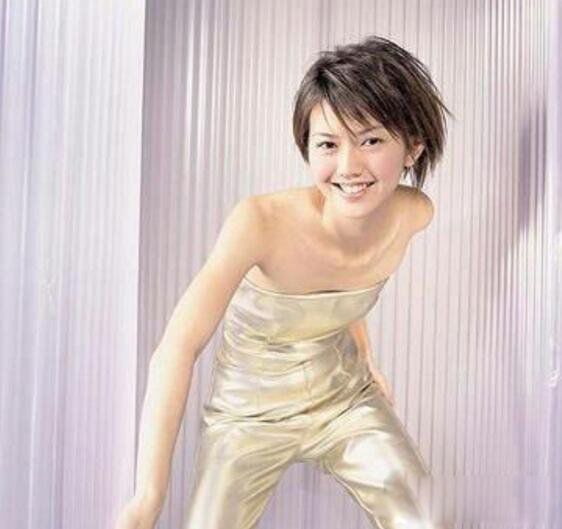 ����Ȧ���ݵ�Ů������˭ ���ݵ�Ů��������ǰ��