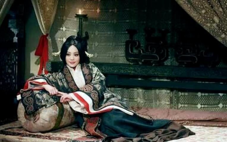 秦始皇为什么不立皇后 最大原因是生母荒淫给他生了两个儿子