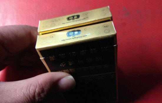 云烟黑金刚多少钱一包16支价格比较贵有些不值