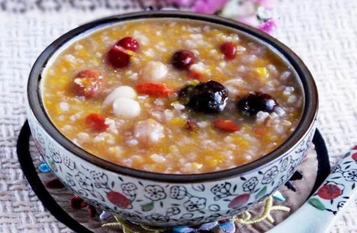 �˱���������İ��� ��ô���Ʋ�ճ�����Ҳ�й