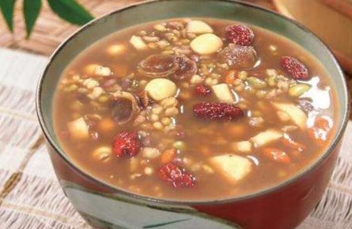 �˱���������İ��� ��ô���Ʋ�ճ�����Ҳ�й