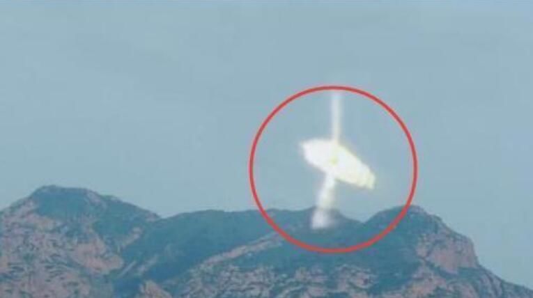 ���չ�ufo�¼�������� ��Ů�����˵����ܽӴ�