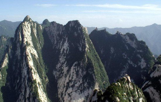 �ᵱ�����һ����ɽСд����ʲôɽ ԭʫָ������ɽ