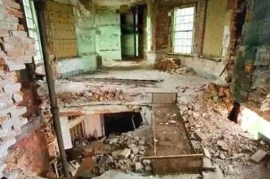 ������ʮ��ֲ�ҽԺ ���о���Ժ���������