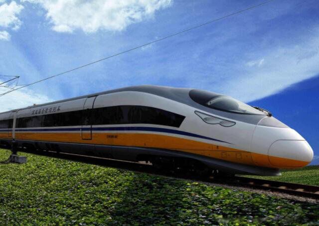 1,车次不同动车和高铁的车次是有所不同的,这一点我们可以从我们买的