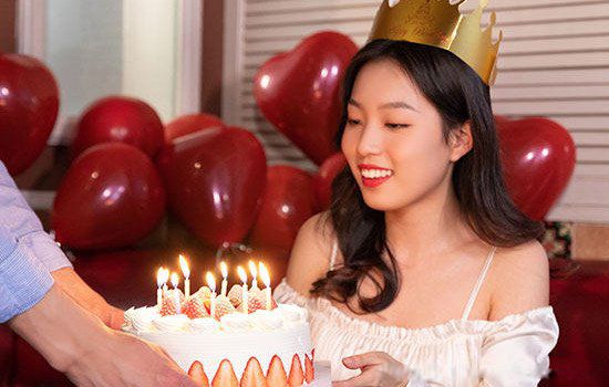 15条祝自己生日快乐的文案 精致的句子发朋友圈必备