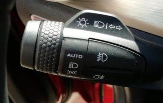 ���ϵ�auto��ʲô��˼ ��������ʲô���ܰ�ť