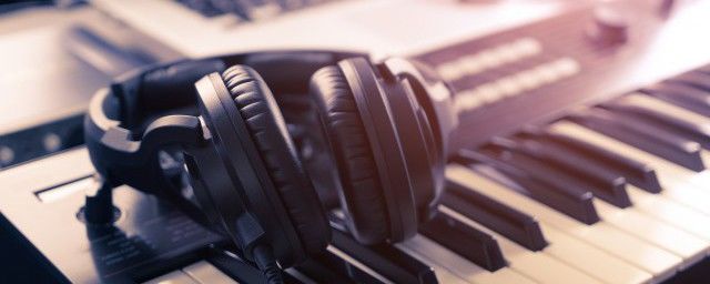 那英的经典歌曲大全 做为艺人那英非常成功