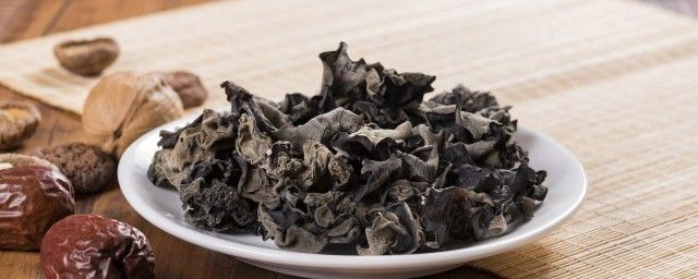 ľ���ݶ�þͲ��ܳ��� ���˻��������ж���