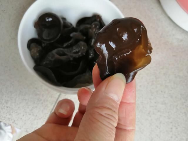 ľ���ݶ�þͲ��ܳ��� 8Сʱ����Ҳû�ж�����