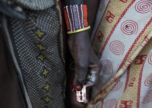 割礼是什么样的图片 非洲女孩割礼是怎么一回事(意义和目的)