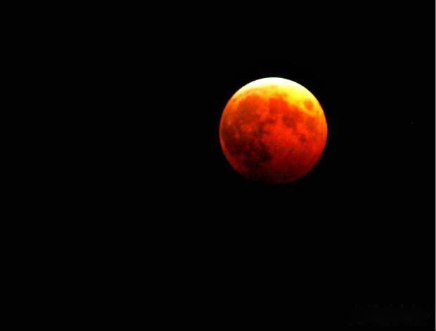 红月亮是什么兆头 这一现象是怎么形成的