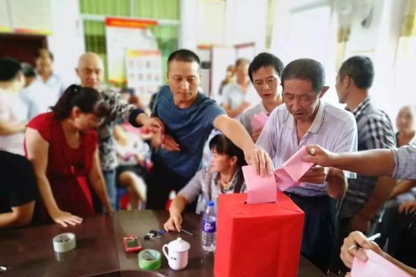 ��ί��ѡ�ٷ��涨��ѡ���ƶ� ��������ʮ��ѡһ����