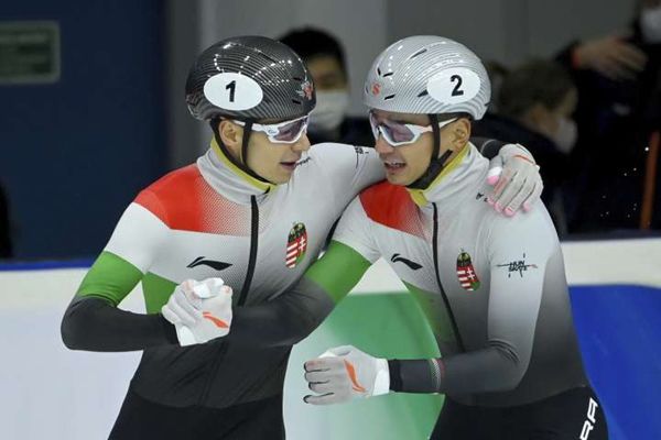 ���������ٰ�˫��׸������ϼ�� ���й�����Ϊʲô����������