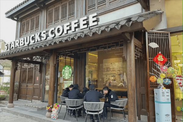 星巴克驱赶民警事件过程 事件是怎么回事来龙去脉