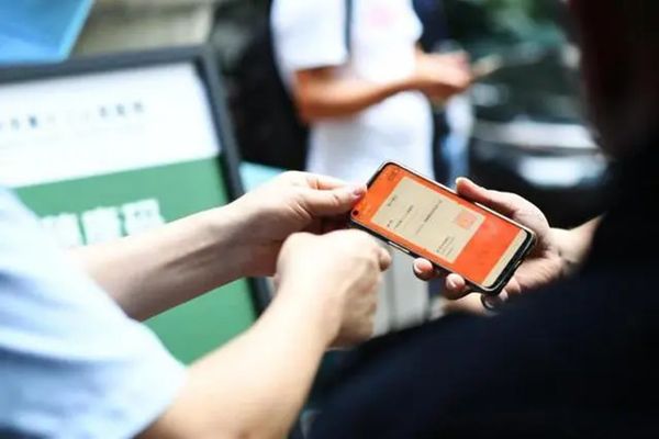 ��������Ե�޹ʱ���� ��ÿ��Ա����ɫ��ô�ָ�