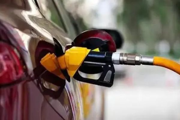 今日油价92汽油价格调整最新消息 油价还有下跌的可能吗